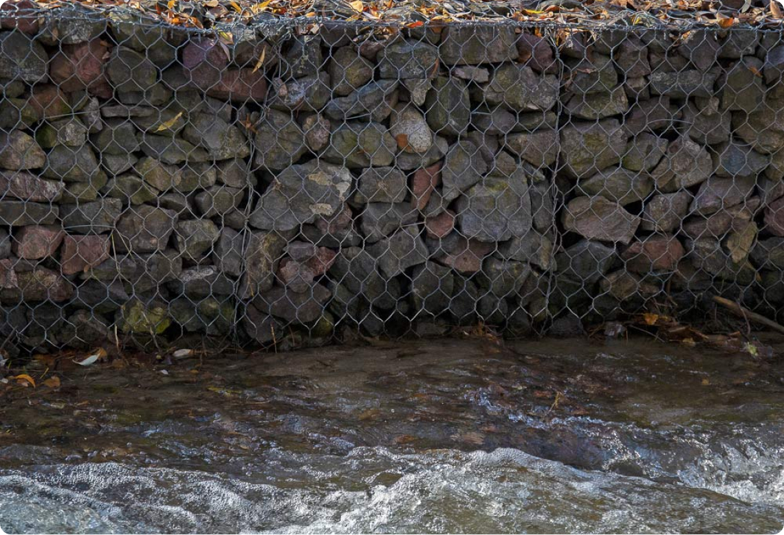 Frosio Next progetta e realizza opere di difesa fluviale e idraulica. Contattaci per una consulenza personalizzata -10